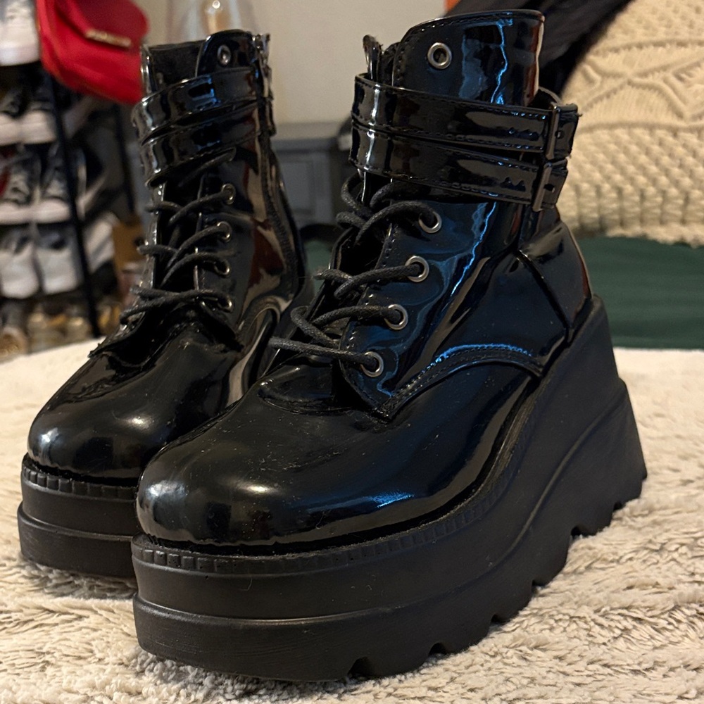 Black Patent Platform Combat Boots - Women's - Picture 5 of 6